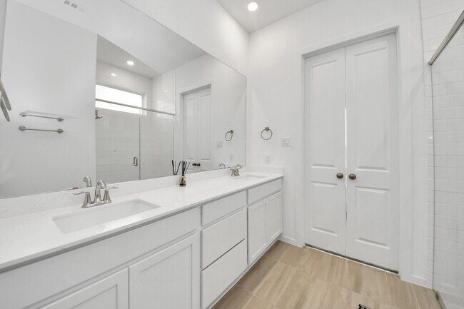 Building Photo - 4507 Starling Hvn Ln