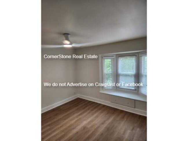 Building Photo - 726 Victorian Pl