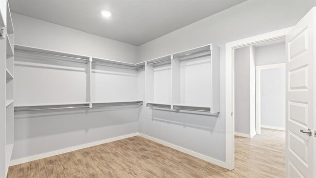 Building Photo - 17859 Salem Rd