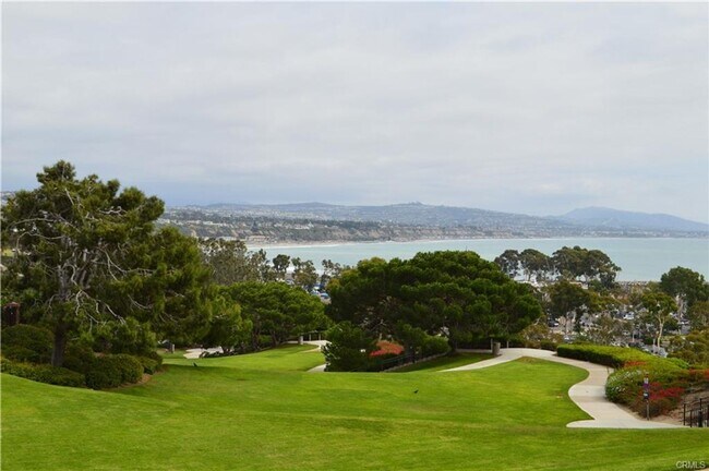 Building Photo - Condo in Niguel Terrace short walk to beach access