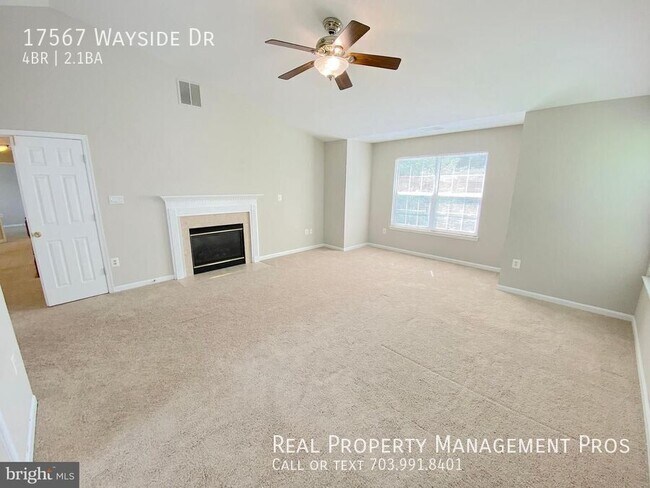 Building Photo - 17567 Wayside Dr