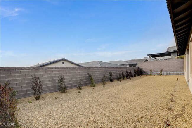 Building Photo - 11837 Grassy Pln Ave