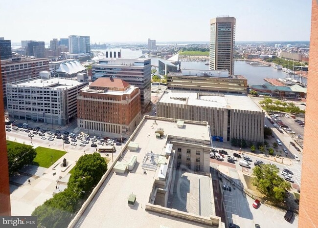 Building Photo - 414 Water St