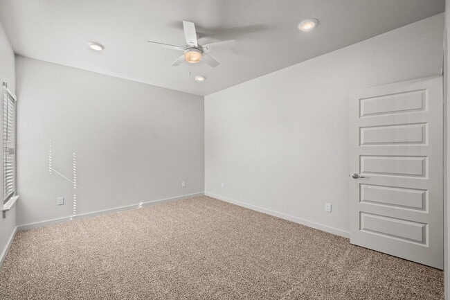 Building Photo - 4104 Trenton Ave