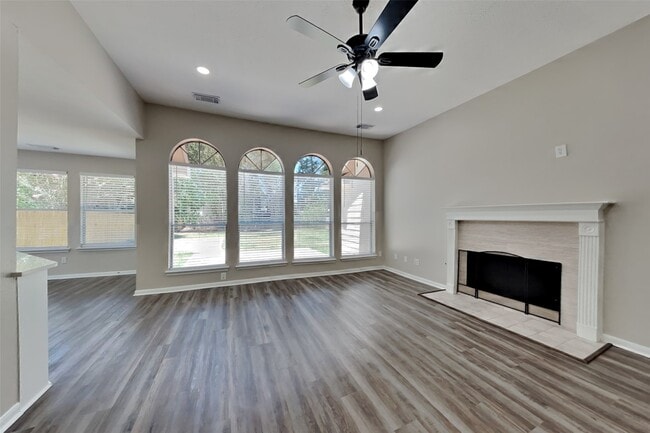 Building Photo - 1407 Buchans Dr