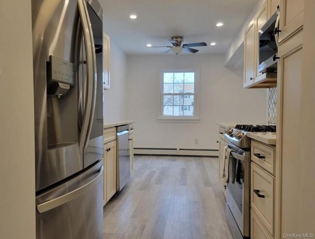 Building Photo - 100 Hillside Dr