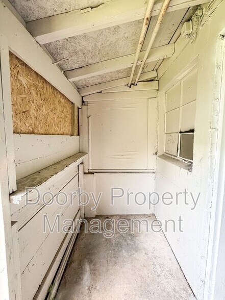 Building Photo - 417 N Hawthorne St