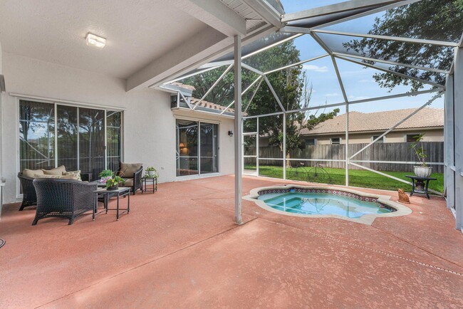 Building Photo - 4378 Danielson Dr