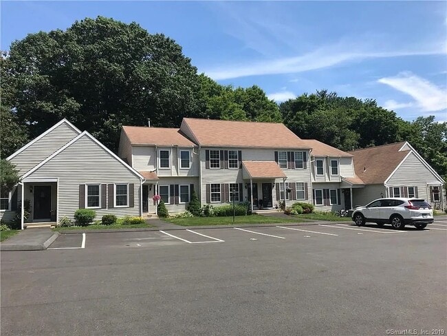 Building Photo - 241 Branford Rd