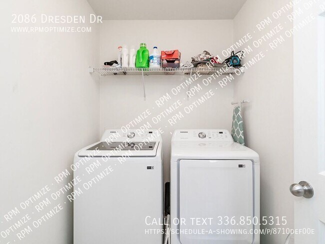 Building Photo - 2086 Dresden Dr