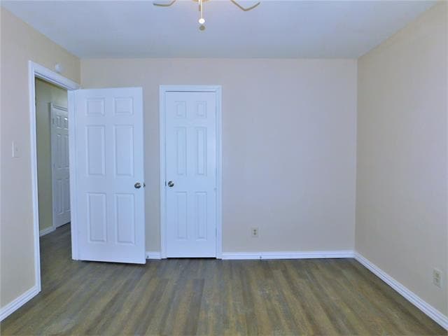 Building Photo - 3812 Yellowstone Pl