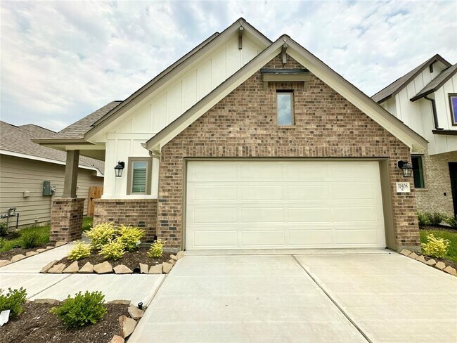 Building Photo - 31908 Retama Rnch Dr