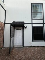 Building Photo - 309 McFadden Dr