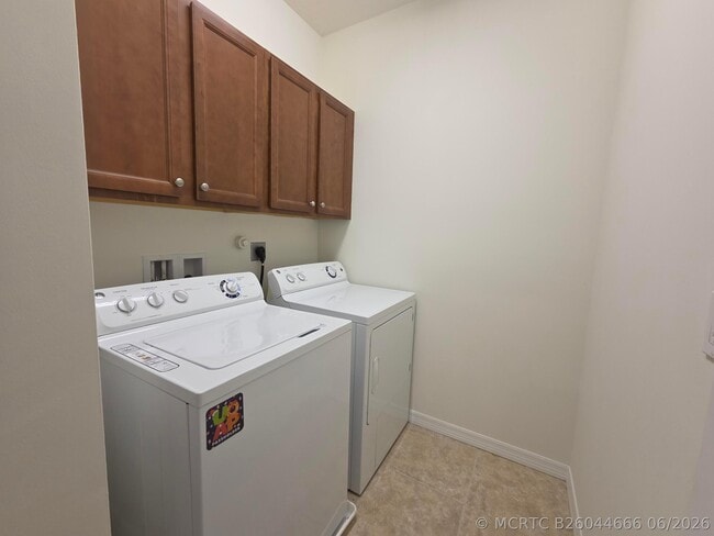 Building Photo - 4507 Mediterranean Cir