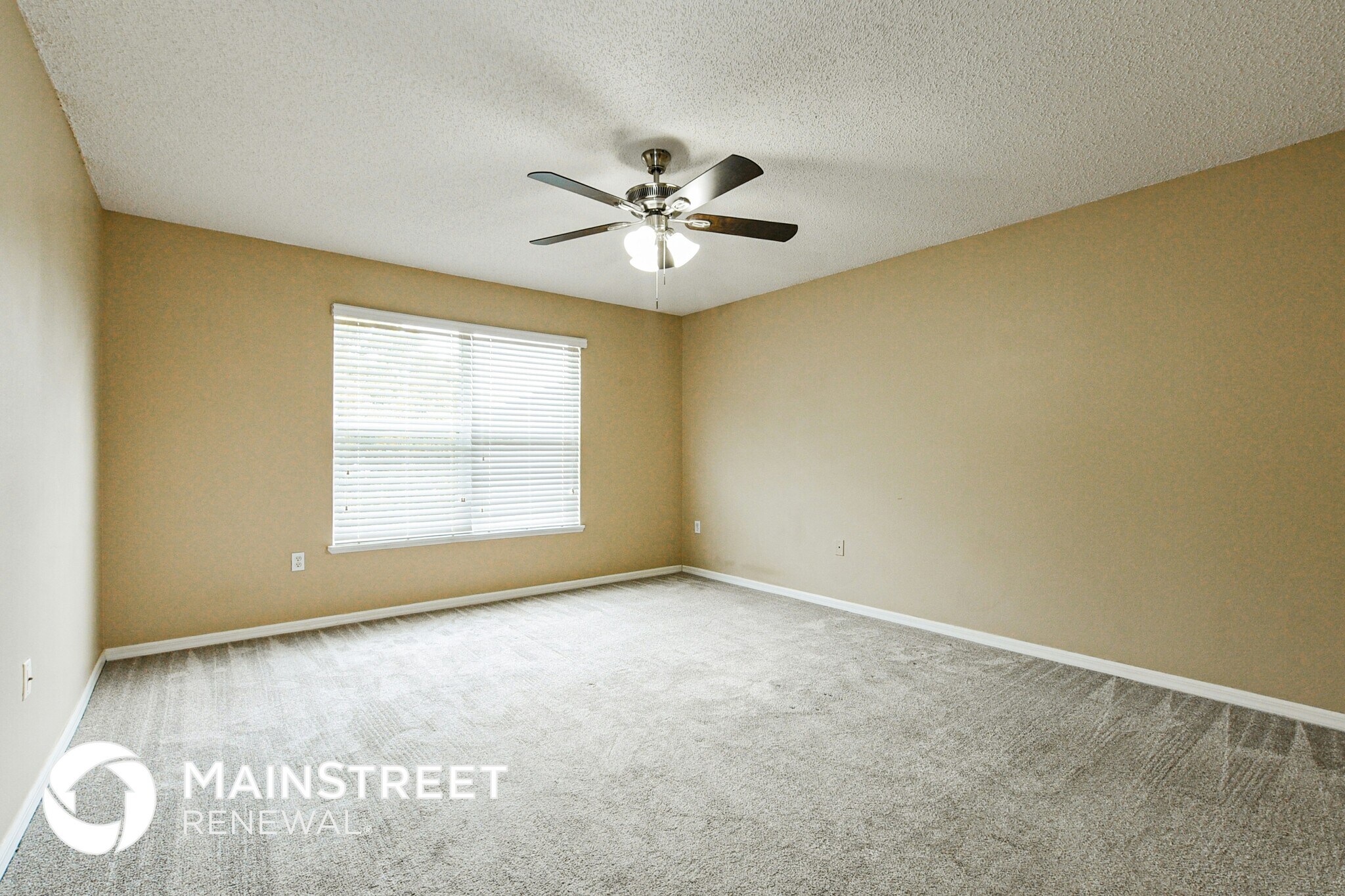 Building Photo - 3928 Stonefield Dr