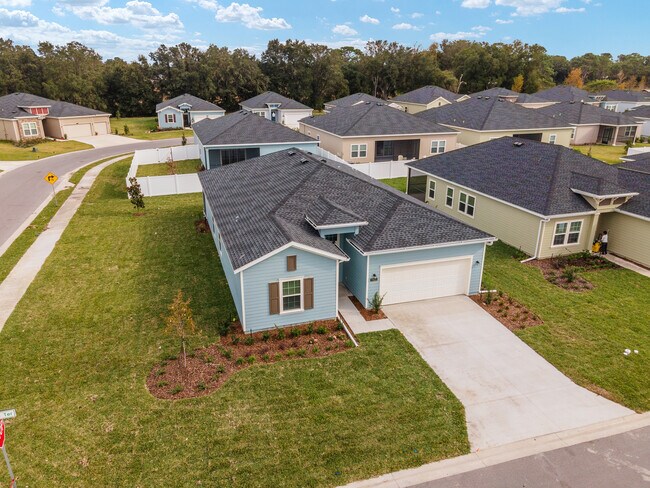 Building Photo - 7341 SW 76th Ter