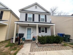 Building Photo - 52 Buxton Ave