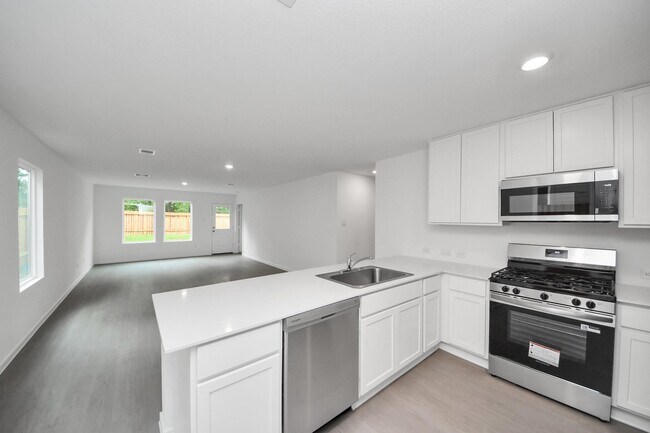 Building Photo - 13499 Sonali Springs Dr