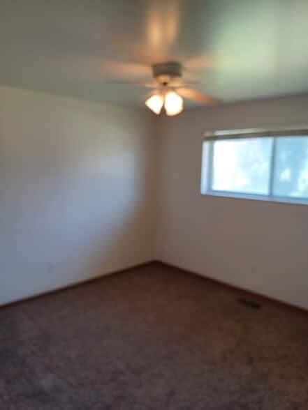 Building Photo - 638 N 400 E