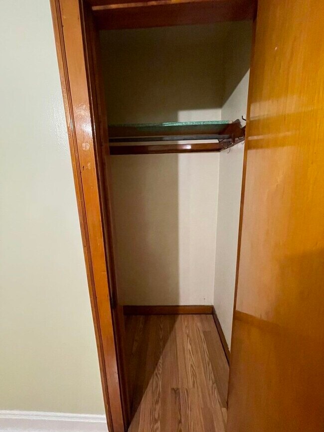 Building Photo - 5143 S Rockwell St