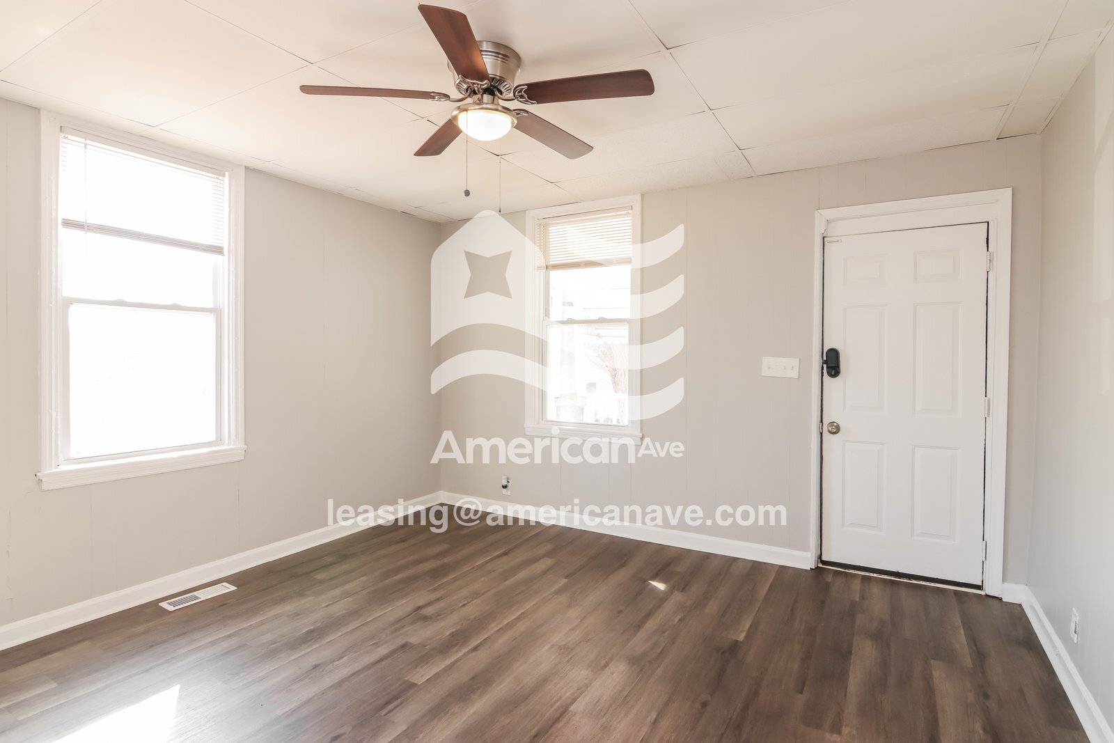 Building Photo - 605 S Lee St