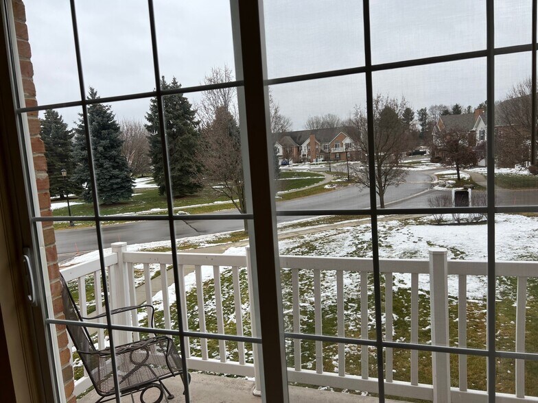 Building Photo - 724 Olde English Cir