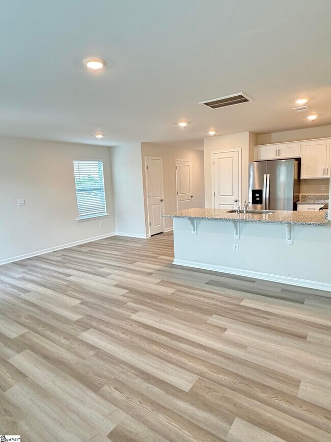 Building Photo - 803 Embark Cir