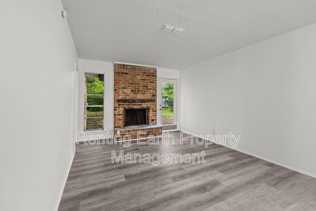 Building Photo - 6140 Cherry Hill Rd