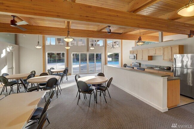 Building Photo - 7001 Sand Point Way NE