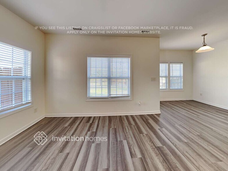 Building Photo - 3239 Polite Ln