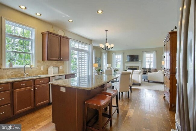 Building Photo - 834 Northern Spy Dr
