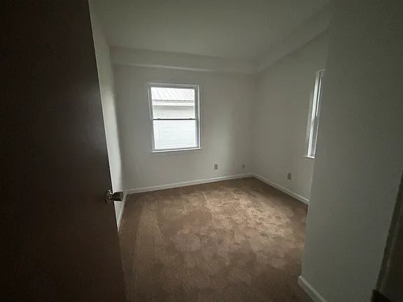 Building Photo - 1109 St Helena Ave