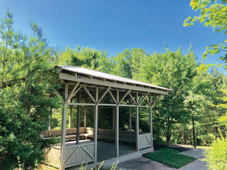 Building Photo - 1105 Tree Top Way