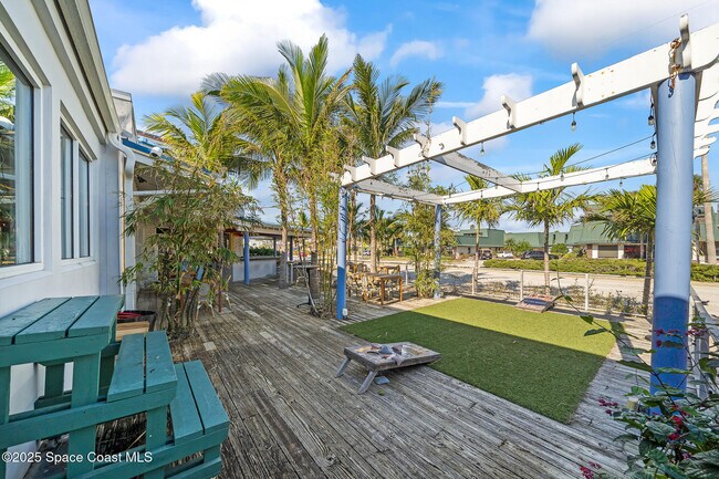 Building Photo - 2700 N Hwy A1A