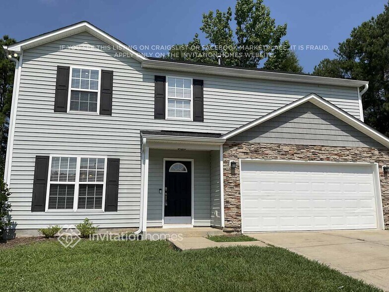 Primary Photo - 3920 Laurel Glen Dr