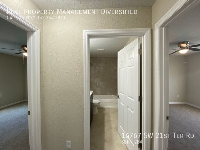 Building Photo - 16767 SW 21st Terrace Rd