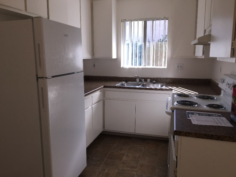 Building Photo - 355 Emerald Ave