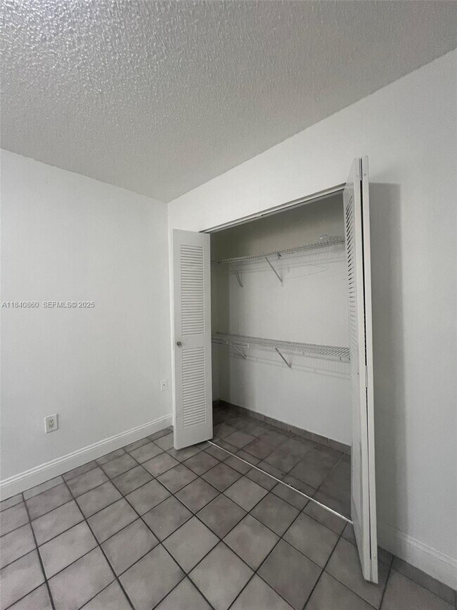 Building Photo - 5935 W 26th Ave