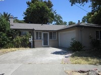 Building Photo - 2275 Bennington Ln