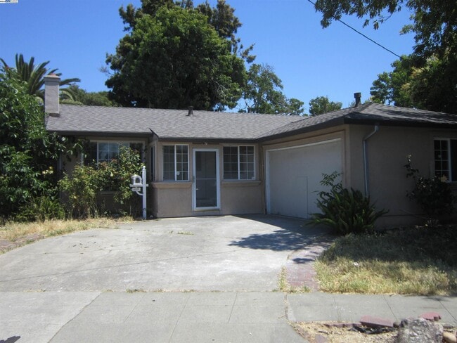 Primary Photo - 2275 Bennington Ln