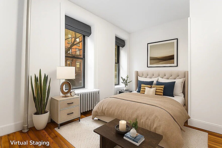 Building Photo - 443 E 88th St