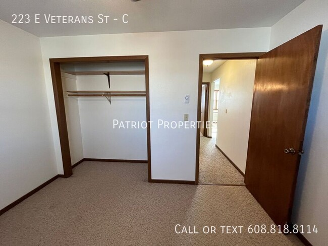 Building Photo - 223 E Veterans St
