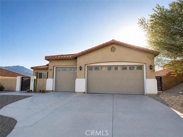 Building Photo - 11495 Foxdale Dr