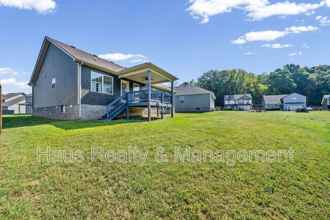 Building Photo - 314 Lugano Ln