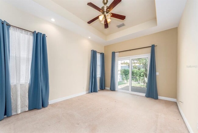 Building Photo - 10639 Hatteras Dr