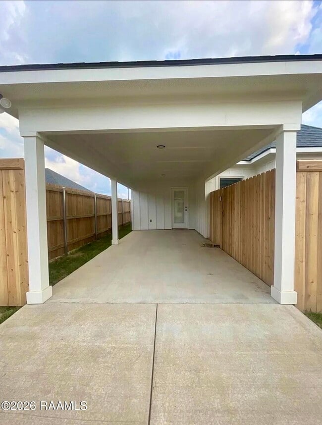 Building Photo - 110 Bozeman Trl