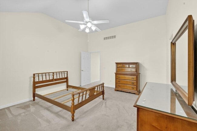 Building Photo - Heathercove Place