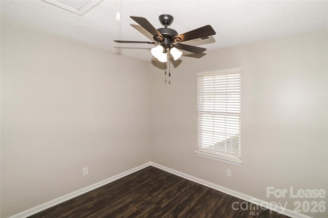 Building Photo - 771 Rebecca Jane Dr