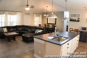 Building Photo - 320 Lighthouse