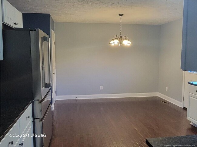 Building Photo - 104 Stonewall St